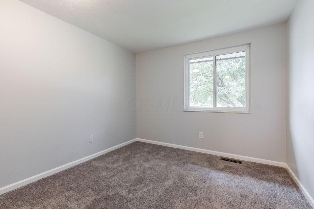 6394 Retton Road Reynoldsburg, OH 43068 - Photo 10 of 17