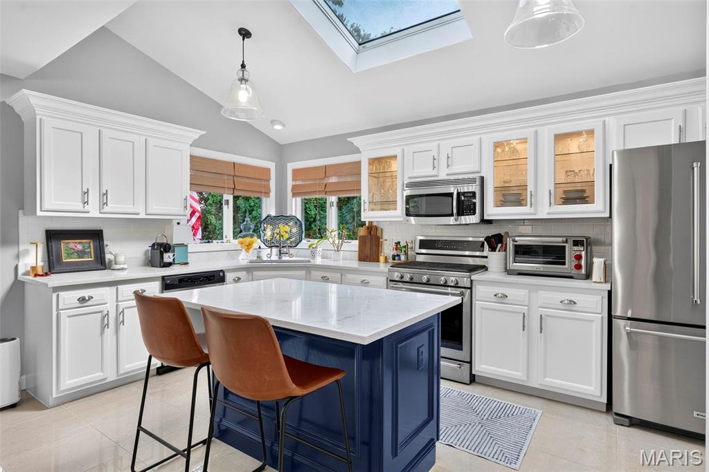 7058 Stony Ridge Road St. Louis, MO 63129 - Photo 2 of 72 Gallery Image 2