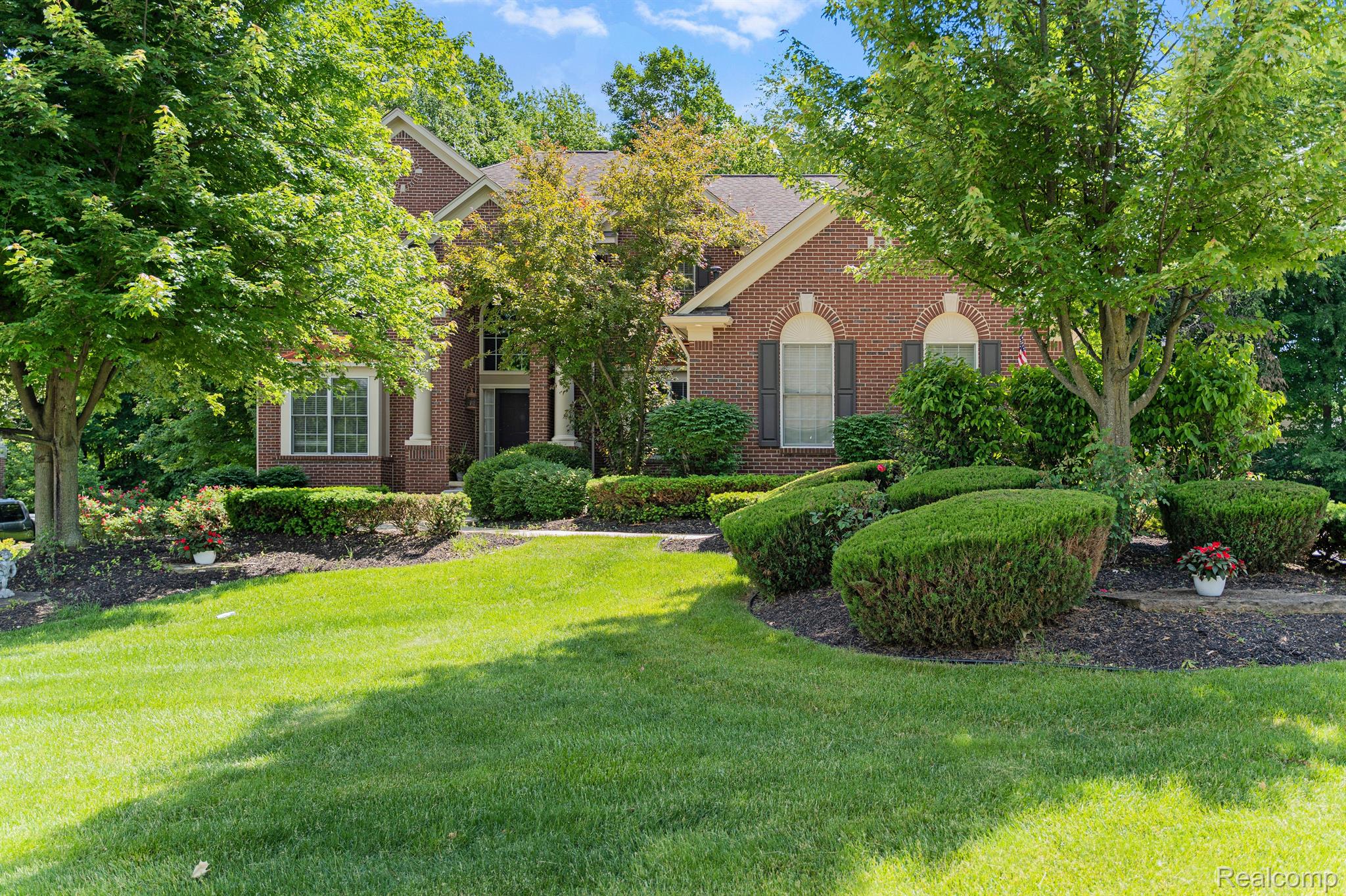 50587 Colchester Court Canton, MI 48187 - Photo 2 of 70 Gallery Image 2