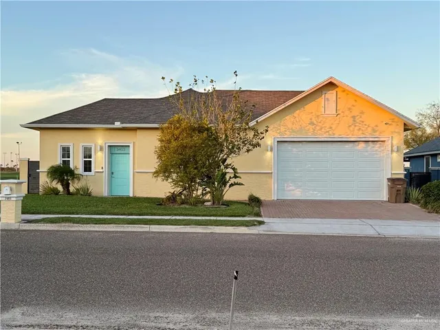 $2,400 | 3403 Lago Washington, Edinburg, TX 78542