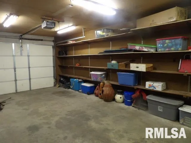 $200,000 | 736 North Mill Street, Carrier Mills, IL 62917