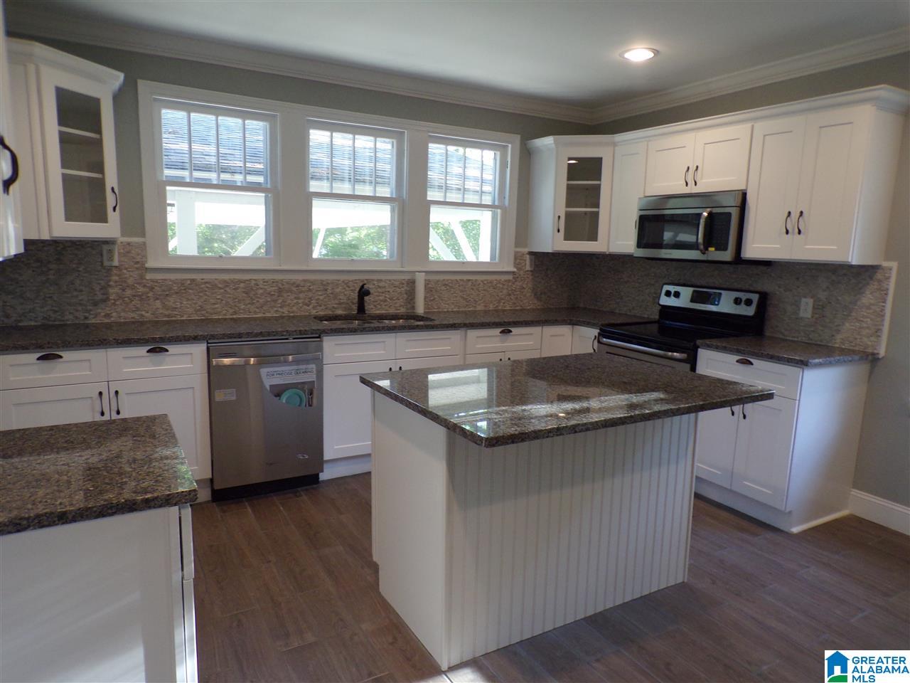 104 Austin Avenue Southwest Cullman, AL 35055 - Photo 8 of 22