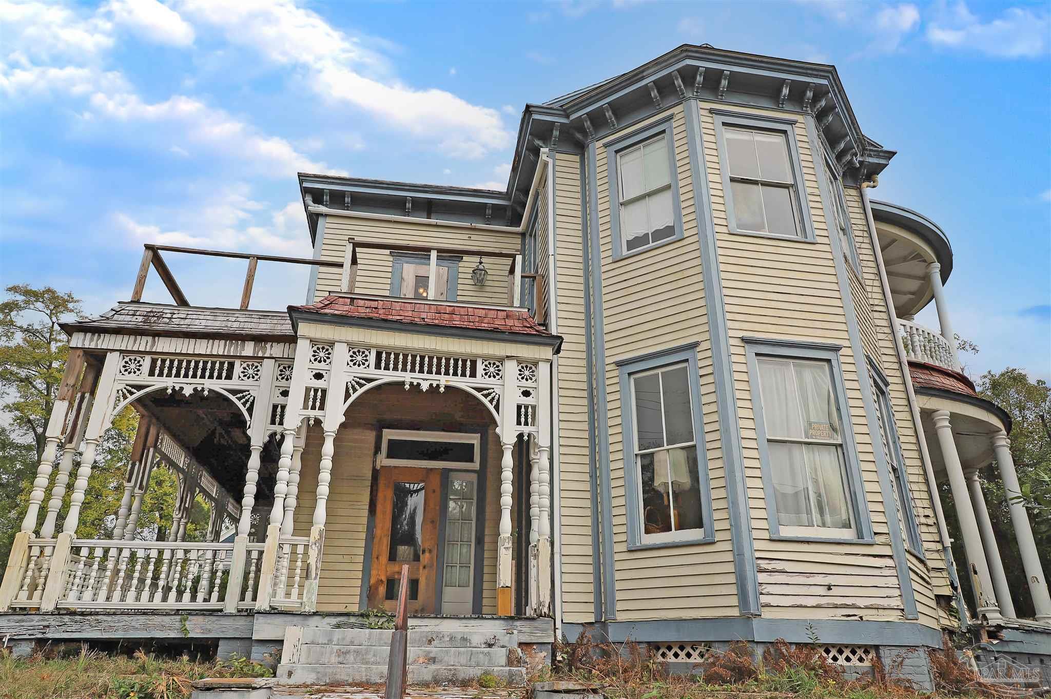 520 North Spring Street Pensacola, FL 32501 - Photo 22 of 30