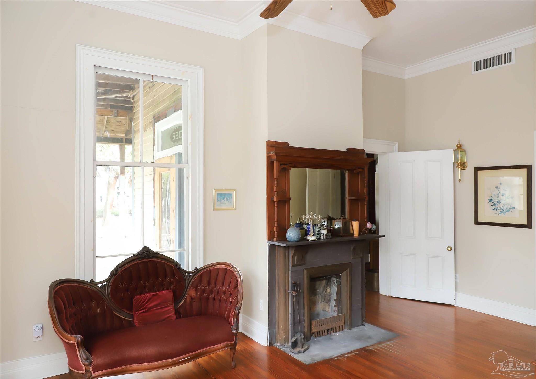 520 North Spring Street Pensacola, FL 32501 - Photo 7 of 30