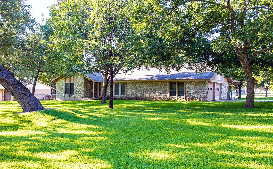 5405 Rambling Range Austin, TX 78727 - Photo 1 of 1 5405 Rambling Range in Angus Valley. Country feel in the heart of Austin. 1.1456 acres, 1999 addition changes sq.ft. to just under 2300+/- (subject to buyer or buyer's appraiser to verify).