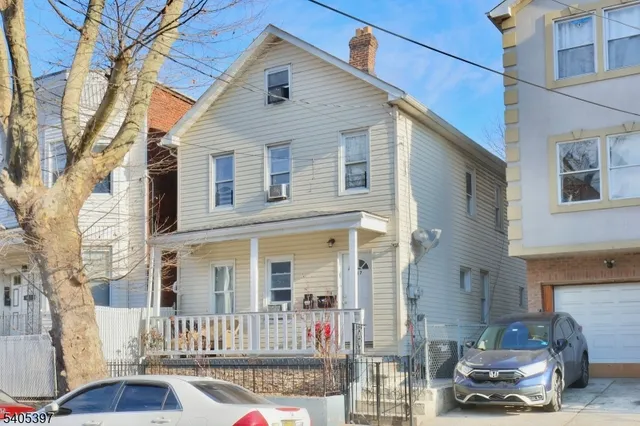 $529,900 | 417 Franklin Street, Elizabeth Port, NJ 07206