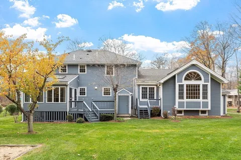$1,589,000 | 22 Selfridge Road, Bedford, MA 01730