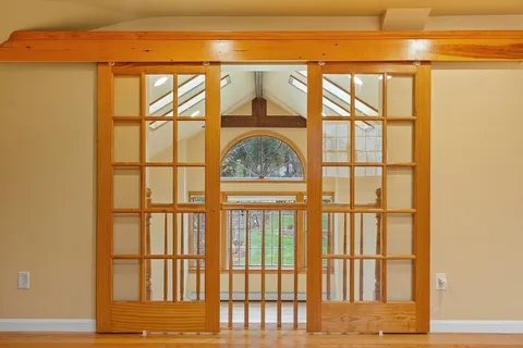 $1,589,000 | 22 Selfridge Road, Bedford, MA 01730