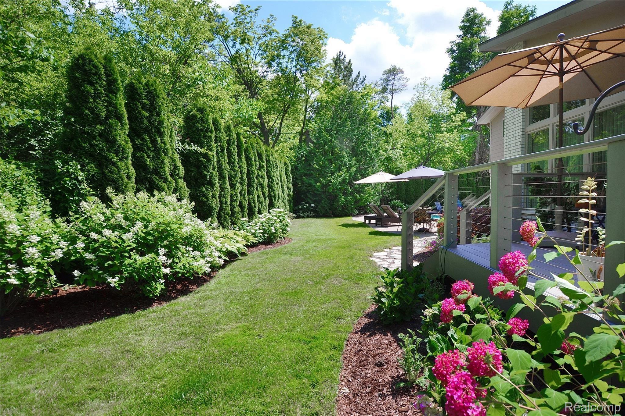 122 Baldwin Road Birmingham, MI 48009 - Photo 25 of 31 122 Baldwin Ct_25.JPG