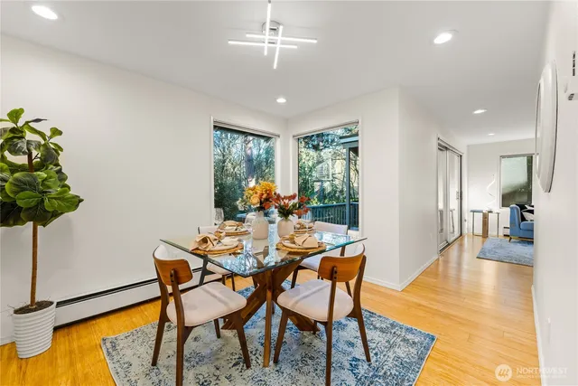 $850,000 | 1218 101st Place Northeast, Bellevue, WA 98004