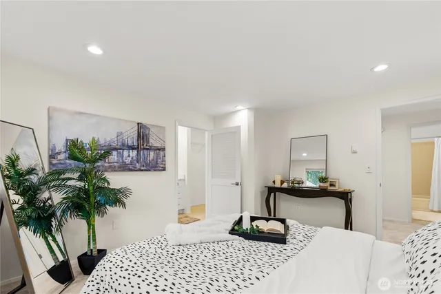 $850,000 | 1218 101st Place Northeast, Bellevue, WA 98004