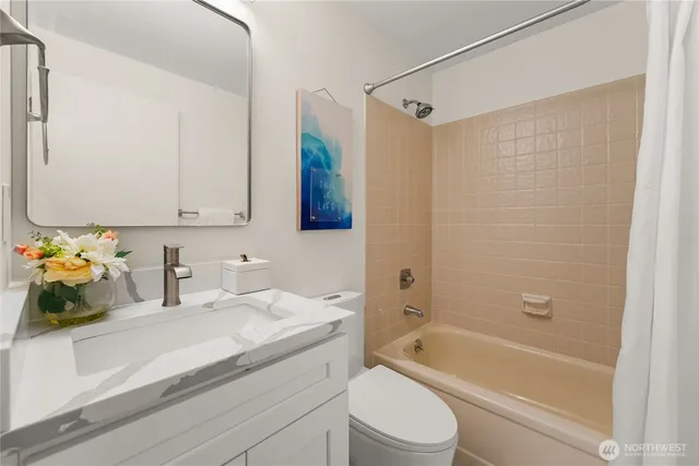 $850,000 | 1218 101st Place Northeast, Bellevue, WA 98004