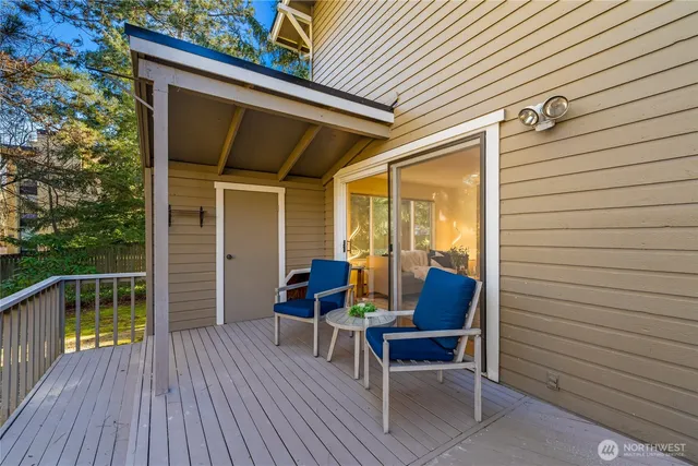 $850,000 | 1218 101st Place Northeast, Bellevue, WA 98004