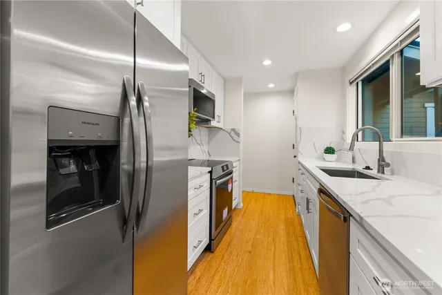 $850,000 | 1218 101st Place Northeast, Bellevue, WA 98004