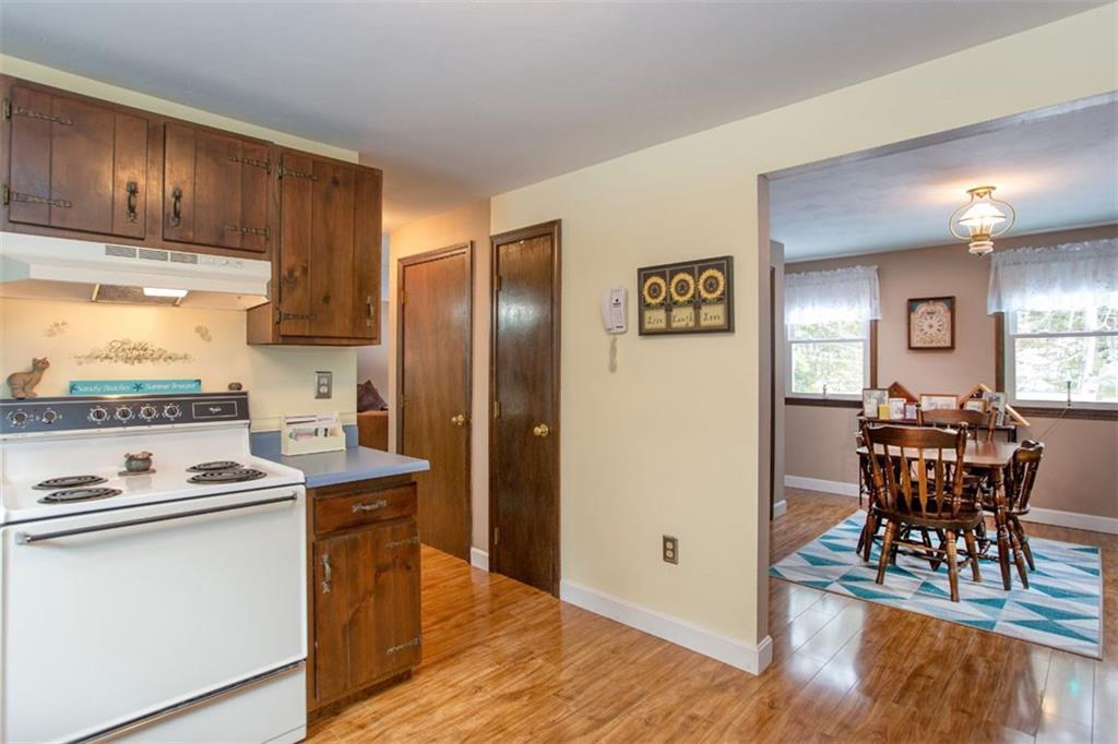 562 Pequawket Trail Standish, ME 04085 - Photo 10 of 35 Photo