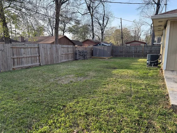 $227,000 | 109 Ponderosa Trail, Conroe, TX 77301