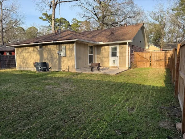 $227,000 | 109 Ponderosa Trail, Conroe, TX 77301