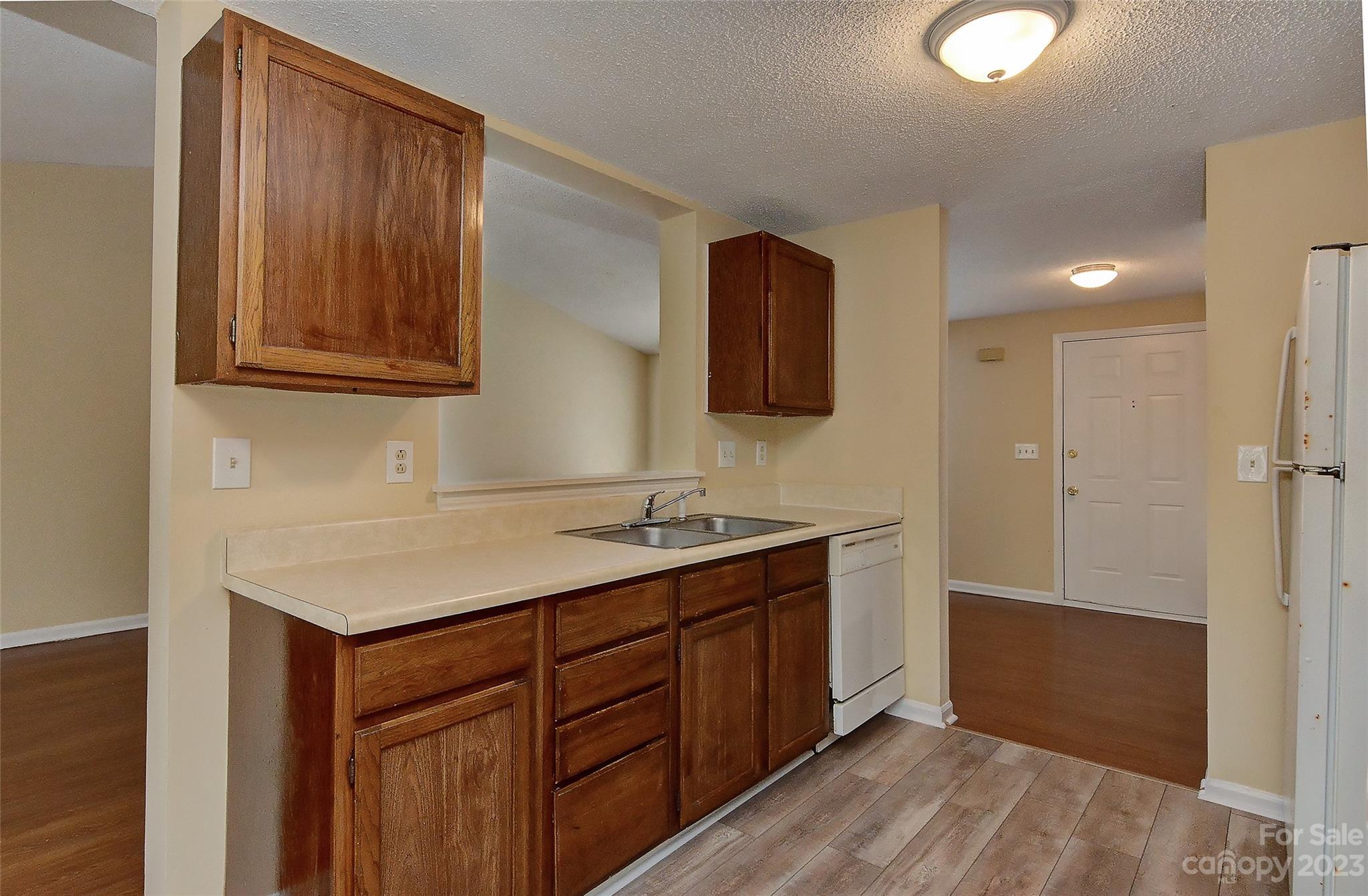 6836 Shiloh Ridge Lane Charlotte, NC 28212 - Photo 14 of 30 a bathroom with a sink and a mirror