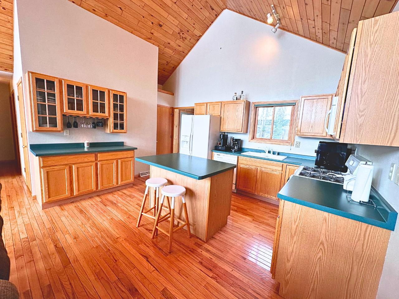 W9257 Eagle Ridge Lane Butternut, WI 54514 - Photo 19 of 48 Gallery Image 19