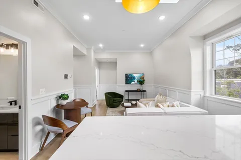 $914,999 | 115 Thurston Street, Unit G, Somerville, MA 02145