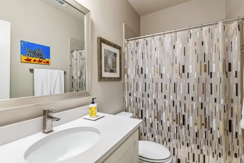 $799,900 | 2 Prestonwood Cove, Lakeway, TX 78734