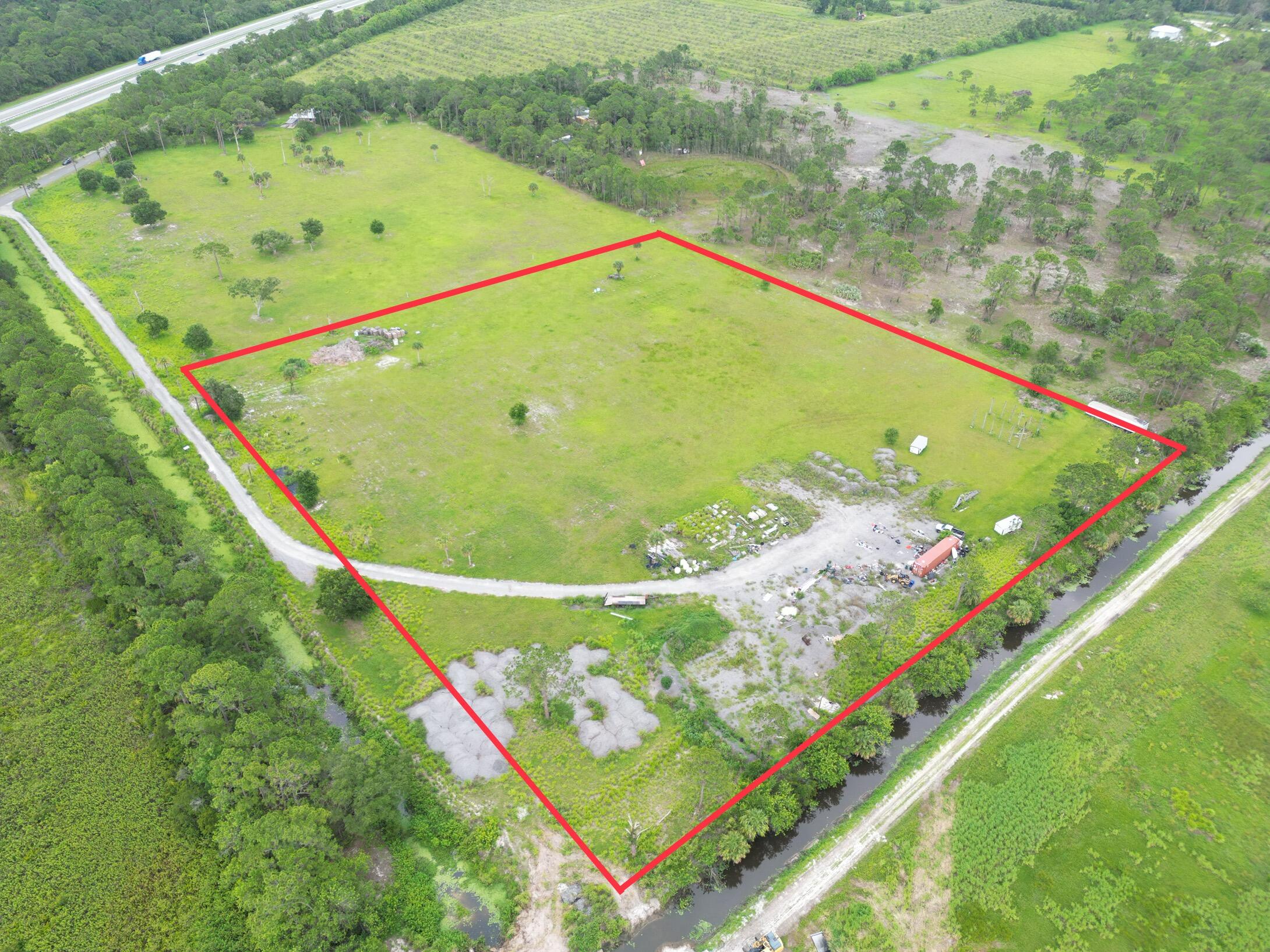1375 North Ffa Road Fort Pierce, FL 34945 - Photo 2 of 14 76DD126C-0032-49BC-88A1-2FAEB5131F6A