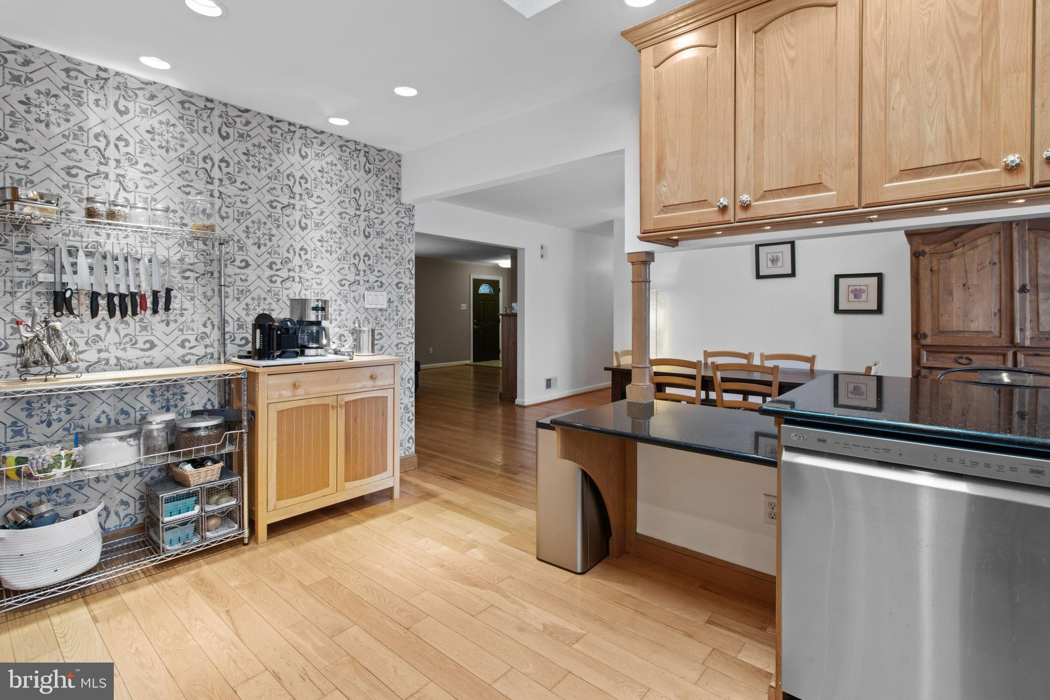 143 Ridgefield Road Newtown Square, PA 19073 - Photo 14 of 42 Custom tile wall in kitchen!