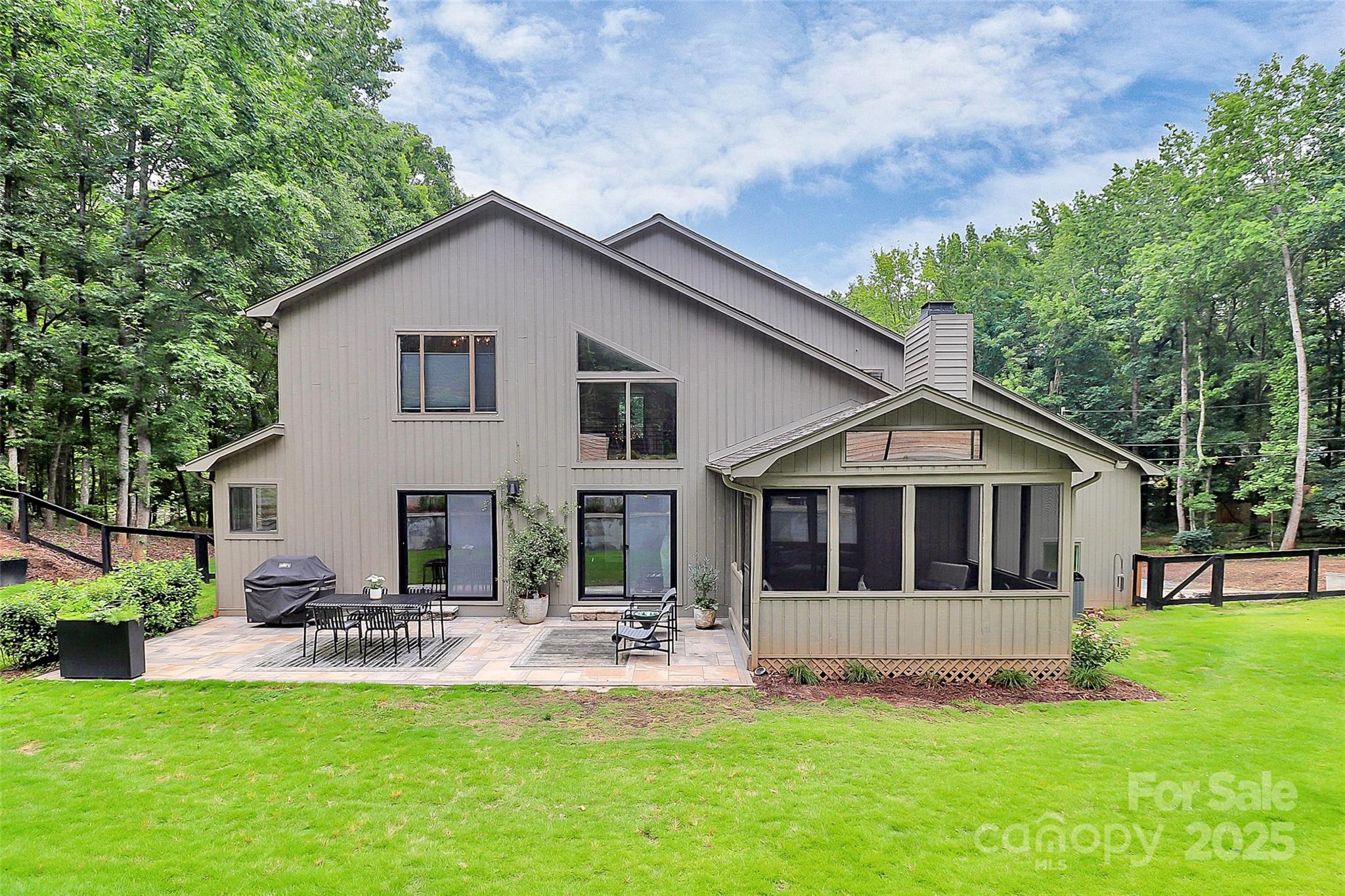 9423 Man O War Road Fort Mill, SC 29707 - Photo 34 of 44 Gallery Image 34