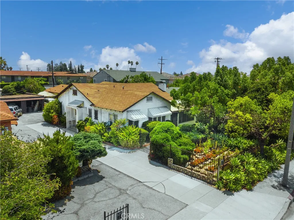 826 Sunset Boulevard Arcadia, CA 91007 - Photo 7 of 13 a picture of houses with outdoor space
