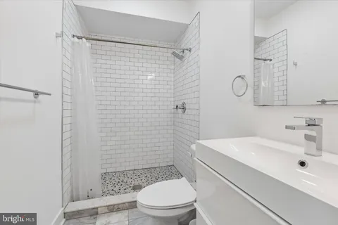 $560,000 | 2720 West Cabot Street, Philadelphia, PA 19121