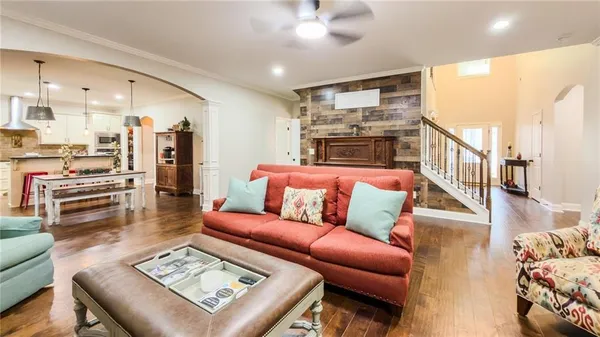$859,900 | 37 Farmstead Way, Senoia, GA 30276