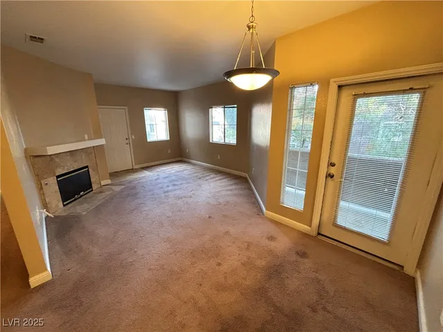 $1,495 | 5250 South Rainbow Boulevard, Unit 2040, Las Vegas, NV 89118