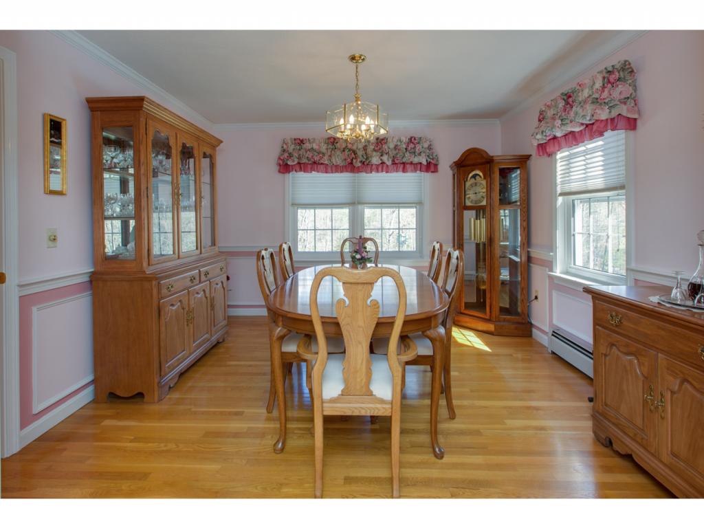 1220 Dunbarton Road Manchester, NH 03102 - Photo 17 of 36