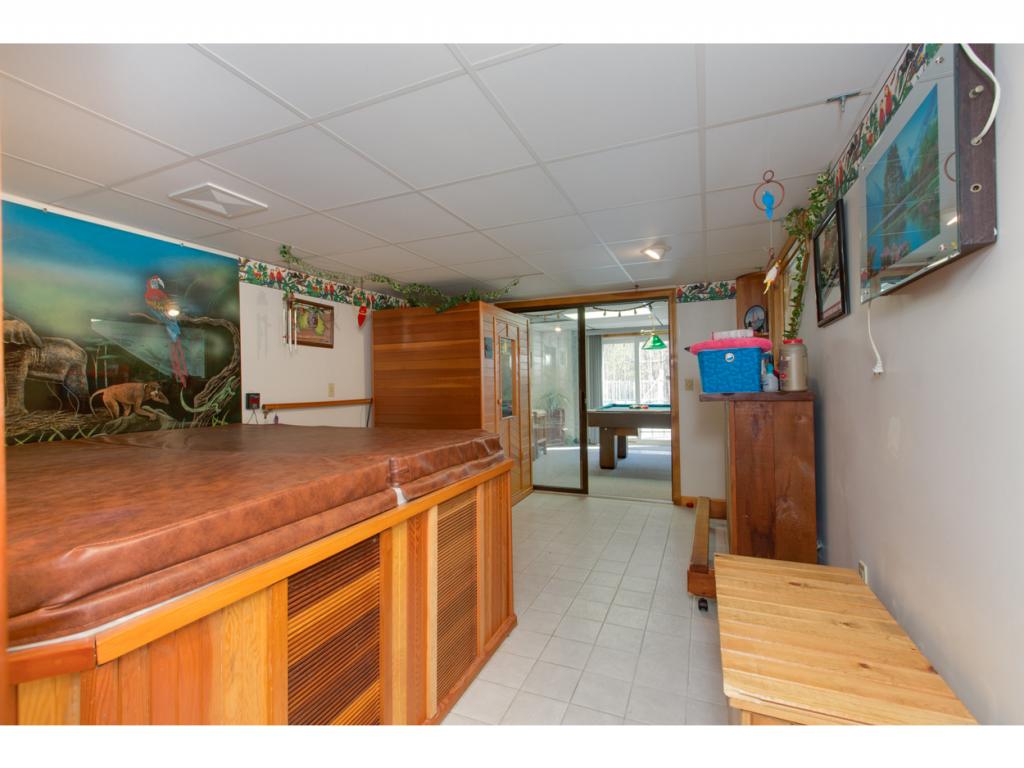 1220 Dunbarton Road Manchester, NH 03102 - Photo 27 of 36