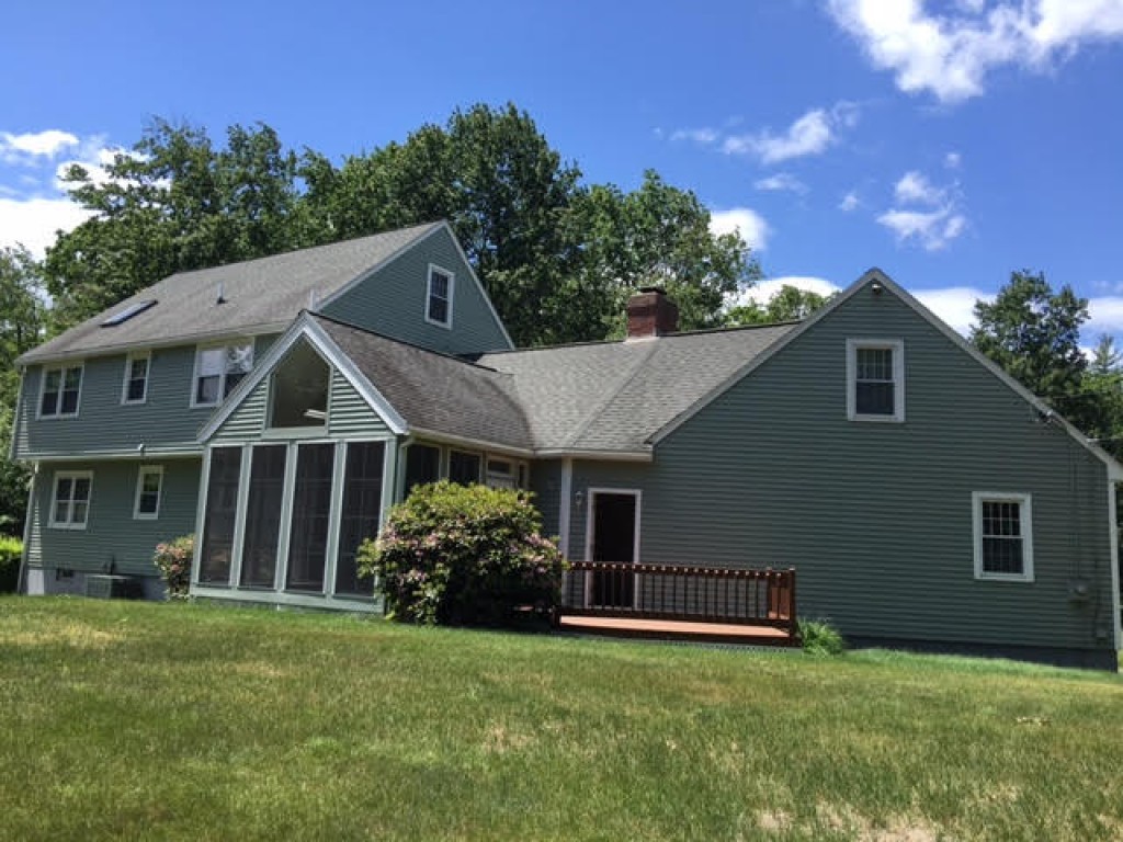 1220 Dunbarton Road Manchester, NH 03102 - Photo 4 of 36