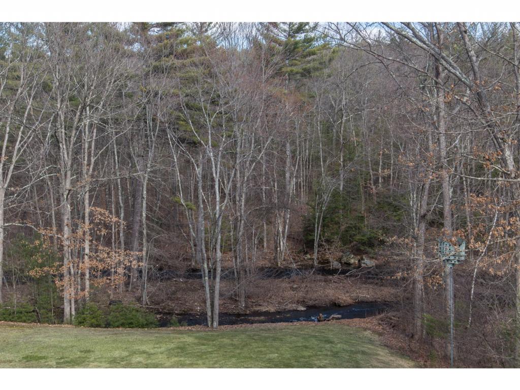 1220 Dunbarton Road Manchester, NH 03102 - Photo 32 of 36