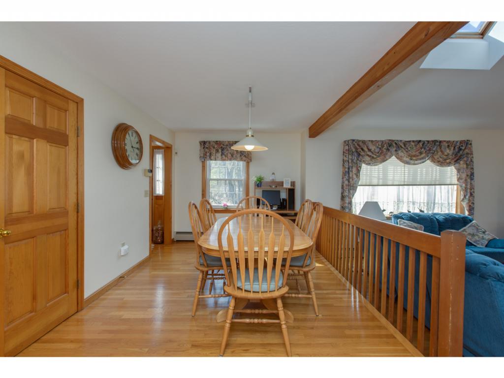 1220 Dunbarton Road Manchester, NH 03102 - Photo 10 of 36