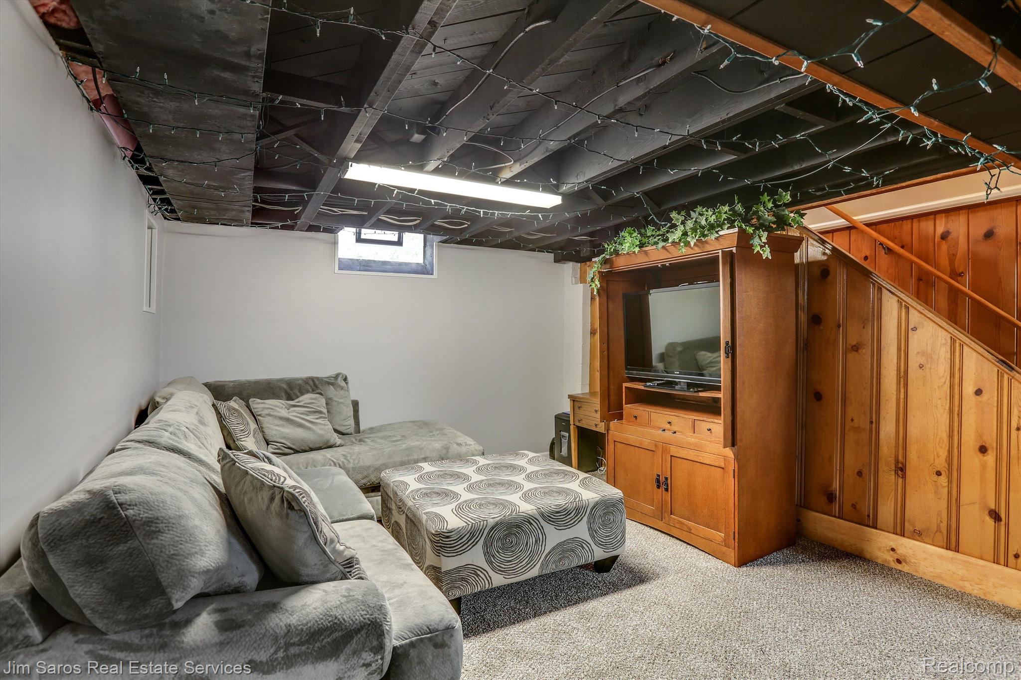 1330 Hampton Road Grosse Pointe, MI 48236 - Photo 22 of 29 Gallery Image 22
