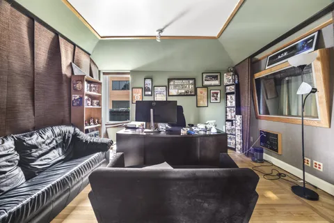 a view of a storage & utility room