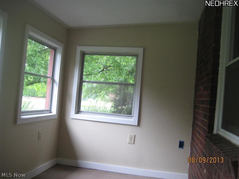 4815 Hayes Road Ravenna, OH 44266 - Photo 10 of 12 Gallery Image 10