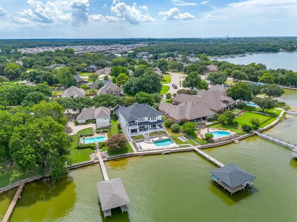 $1,900,000 | 1917 Spinnaker Lane, Azle, TX 76020
