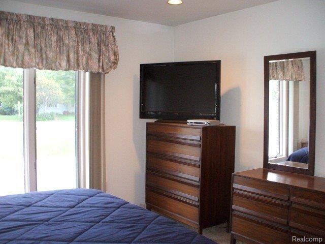14050 Reeck Road Southgate, MI 48195 - Photo 13 of 25 Master Bedroom.JPG