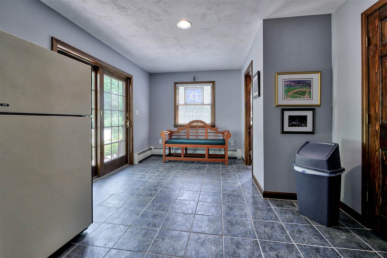 17 Coventry Road Atkinson, NH 03811 - Photo 31 of 38