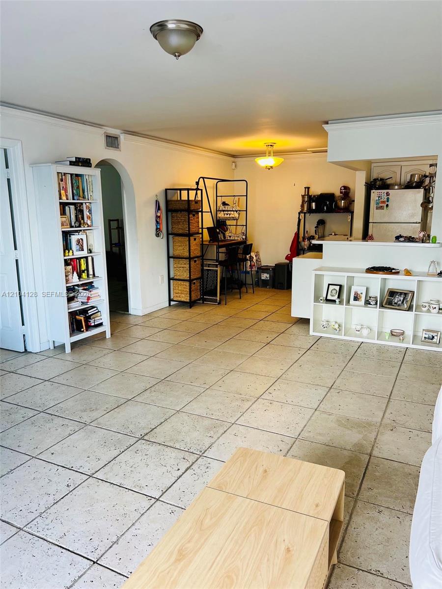 1441 Lincoln Road, Unit 207 Miami Beach, FL 33139 - Photo 13 of 33 Gallery Image 13