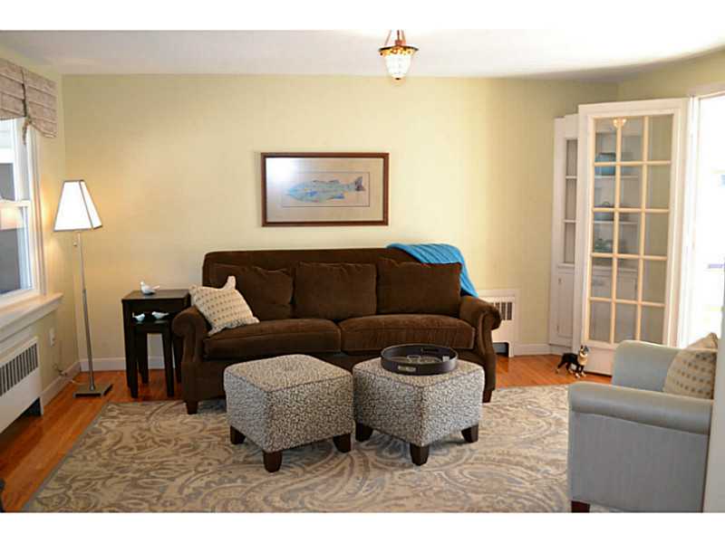 375 New Meadow Road Barrington, RI 02806 - Photo 6 of 16 Den/Family/Great Room. Family room open to kitchen & 3 season sunroom