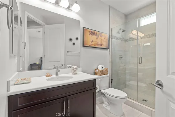 $700,000 | 14840 West Maple Terrace, Los Angeles, CA 91402