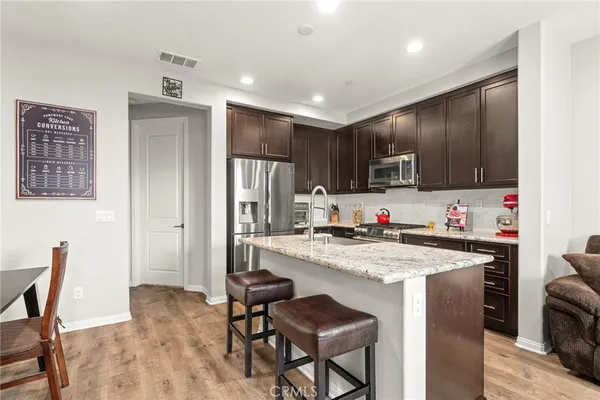 $700,000 | 14840 West Maple Terrace, Los Angeles, CA 91402
