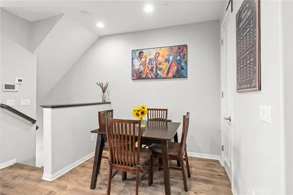 $700,000 | 14840 West Maple Terrace, Los Angeles, CA 91402