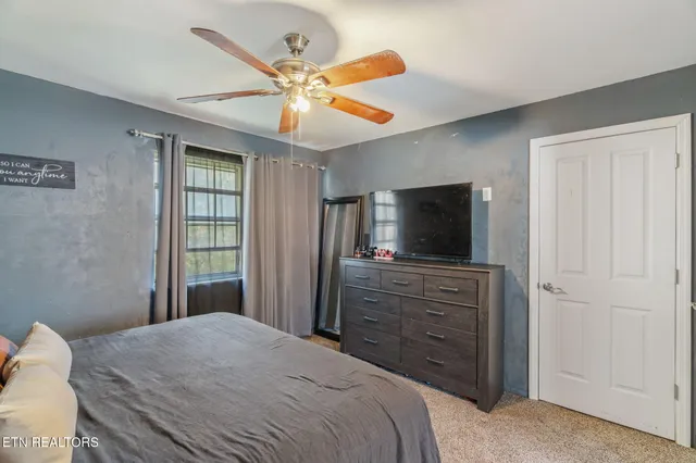 $299,900 | 3607 Airport Road, Rockwood, TN 37854