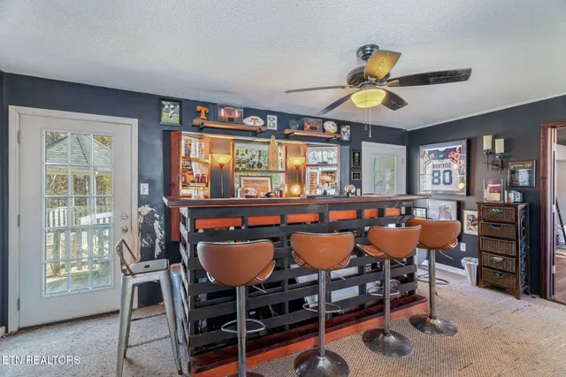 $299,900 | 3607 Airport Road, Rockwood, TN 37854